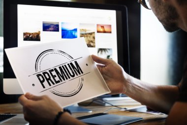 adam tasarımcı holding resmi