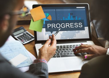 çalışma ve fikirleri tartışmak iş adamları