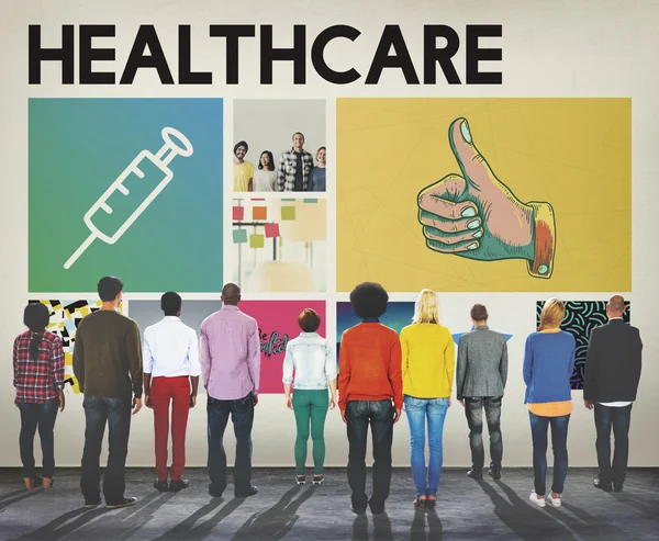 Diversity People And Looking at Medicine Concept — Stock Photo, Image
