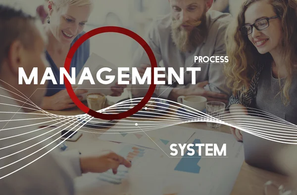 Menschen diskutieren über Management — Stockfoto