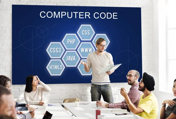 Reunión de negocios con Computer Code — Foto de Stock