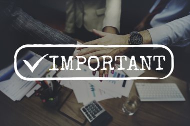 Takım çalışması ve başarılı anlaşma