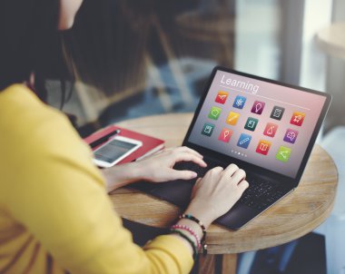 İnternet ve dijital cihazlar kavramı