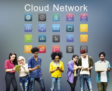 Farklı elektronik kullanan kişiler geliştirdi