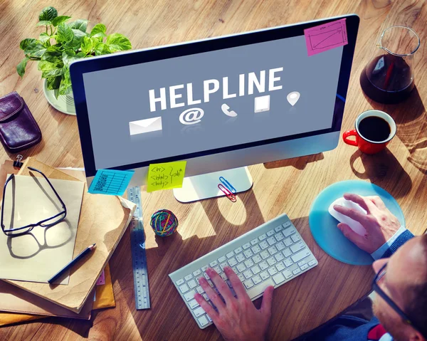 Businessman working with computer — Stock Photo, Image