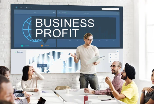 Деловая встреча с Business Profit — стоковое фото