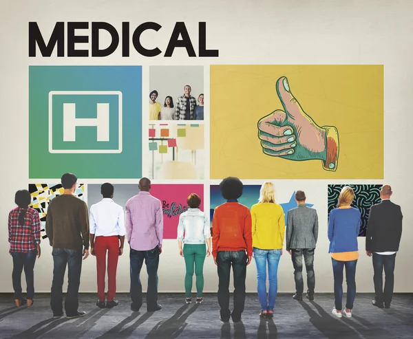 Diversity People And Looking at Medicine Concept — Stockfoto