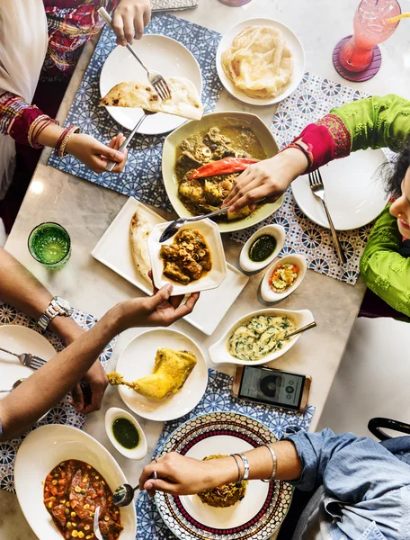 Ινδική εθνικότητα γεύμα τροφίμων — Φωτογραφία Αρχείου