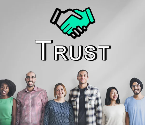 Diversidade pessoas com confiança — Fotografia de Stock