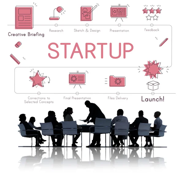Empresários fazem brainstorming juntos — Fotografia de Stock
