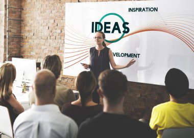 insanlar fikirlerle Konferansı'nda