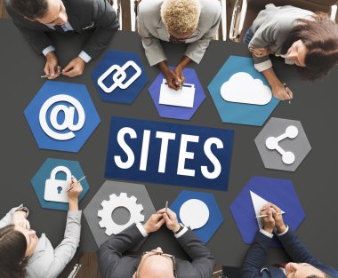 Ofiste çalışan iş adamları