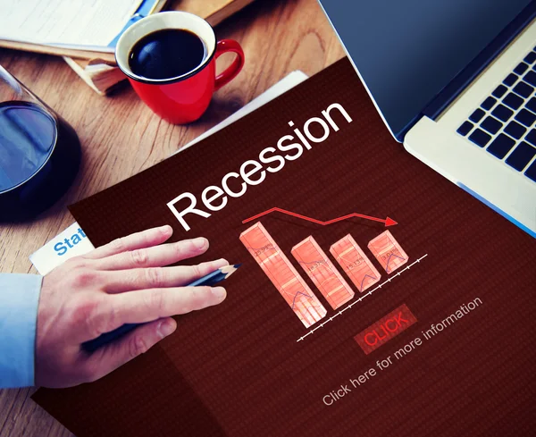 Uomo che lavora con il concetto di recessione — Foto Stock