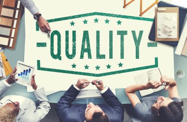 Ofiste çalışan iş adamları