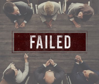 Ofiste çalışan iş adamları