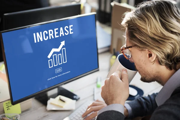 Business man working with computer — Stock Photo, Image