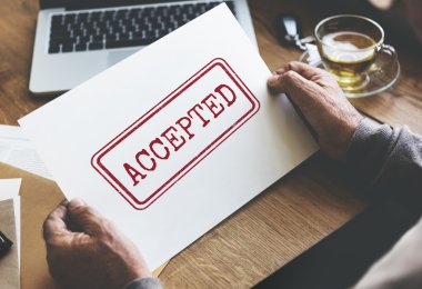 Komuta sizde holding kağıt 