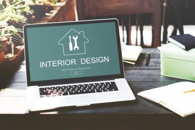 çalışma alanı tablo üstünde laptop  