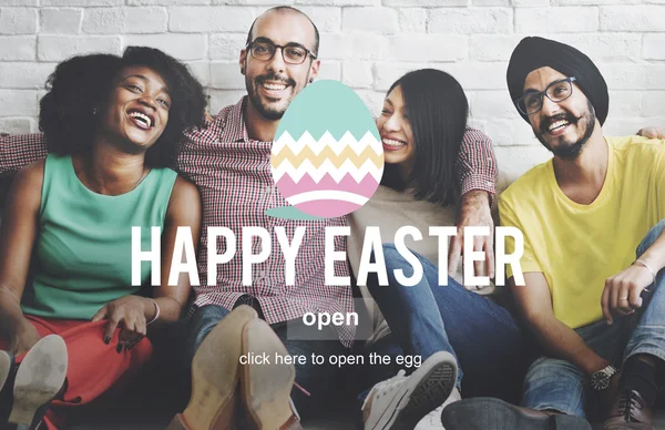 Diversity friends near wall with Happy Easter — Stock Photo, Image