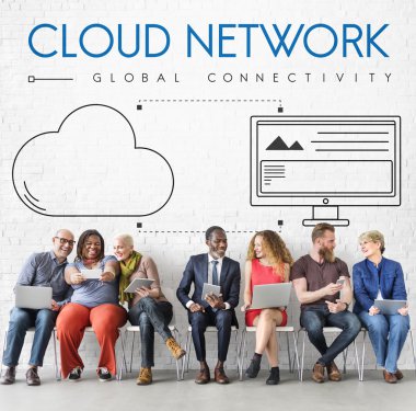 Çeşitlilik insanlarla dijital cihazlar