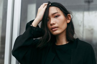 Hipster Asyalı genç kadın