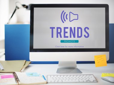 bilgisayar metin üstünde perde ile