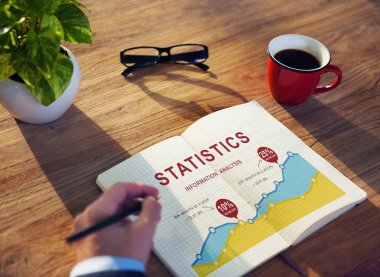 Defterde yazan iş adamı