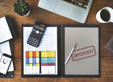 Ofis çalışma masası 