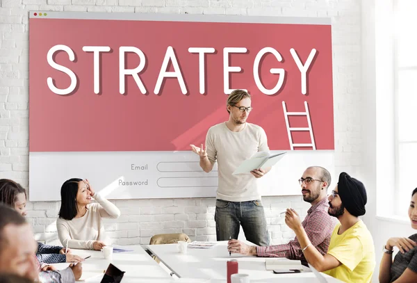 Geschäftstreffen mit Strategie — Stockfoto