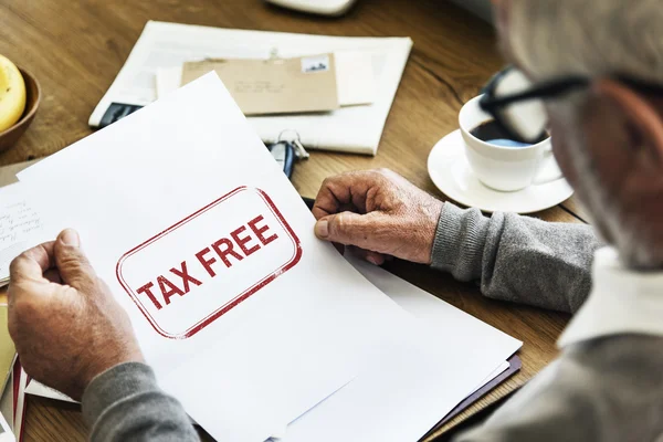 Pedazo de papel con Tax Free — Foto de Stock