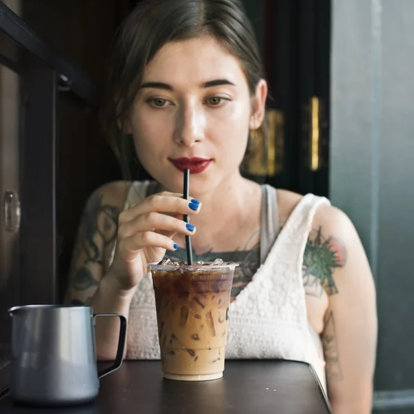 Woman drinking Coffee, — Stock Photo, Image