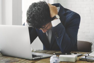 Stres iş yerinde sahip iş adamı