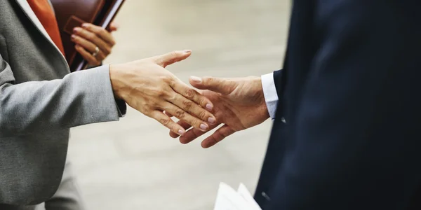 Business People Shaking hands — Stock Photo, Image