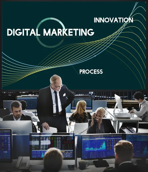 Pracowników firmy i Digital Marketing — Zdjęcie stockowe