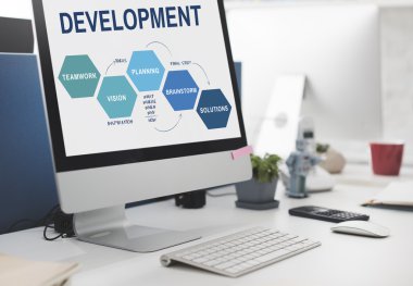 bilgisayar metin üstünde perde ile