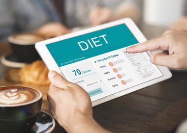 Tablet metin ile holding eller