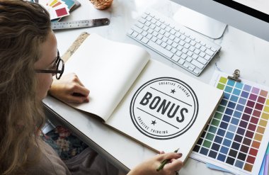 Kroki-kitap Office kadınla