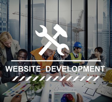 İş adamları projeyi tartışıyor