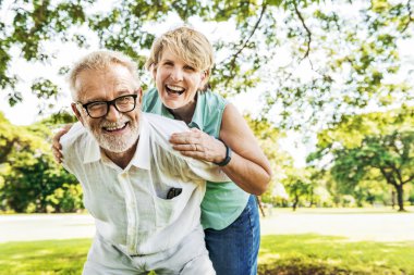 Çift kıdemli sakin Park