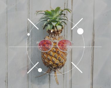 ananas ve yaz konsepti 