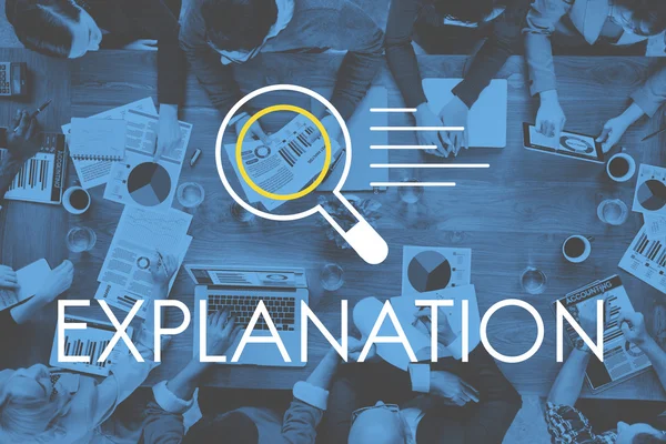 iş adamları ile becerikli alet çalışma masasında