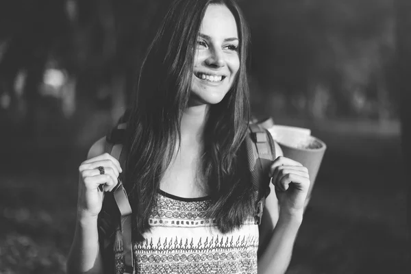 Young girl with backpack — Stock Photo, Image