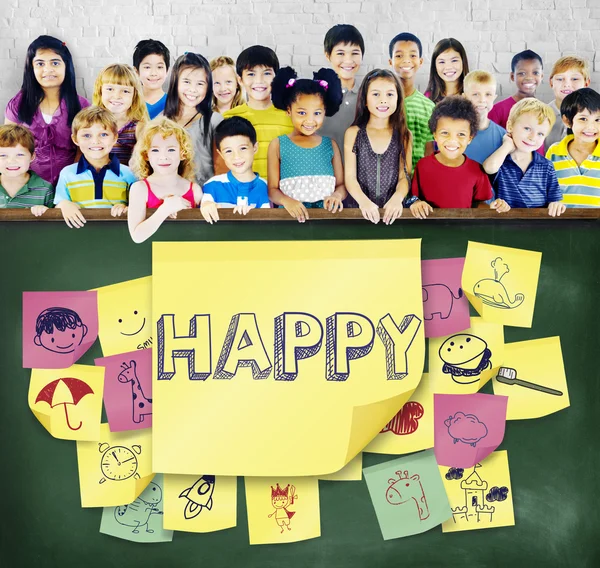 Carino diversi bambini sorridenti — Foto Stock