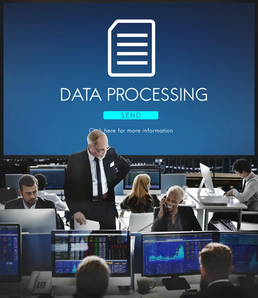 Trabalhadores das empresas e processamento de dados — Fotografia de Stock