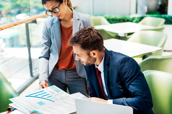 Análise Brainstorming Business Teamwork Ideias Conceito — Fotografia de Stock