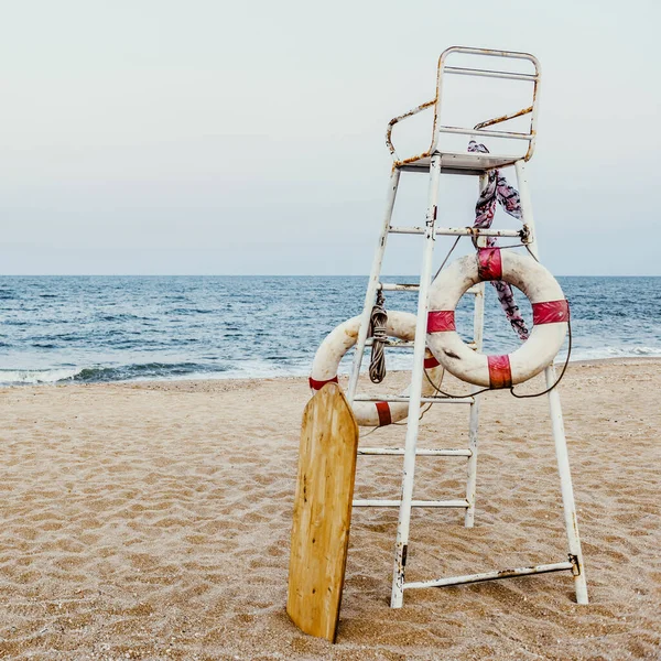 Life Guard Stoel Flotatie Boei Zee Shore Concept — Stockfoto