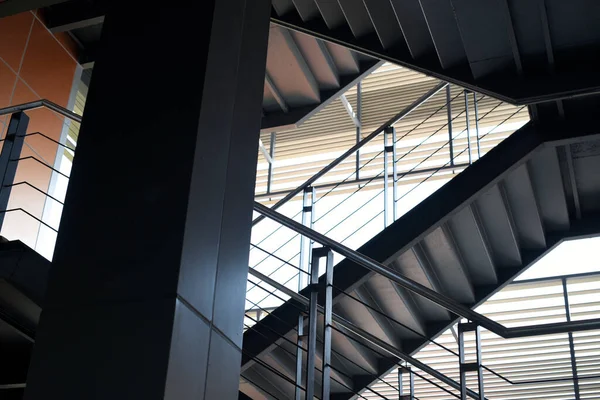 Apartman Sakinlerinin Bina Merdiven Tasarımları — Stok fotoğraf
