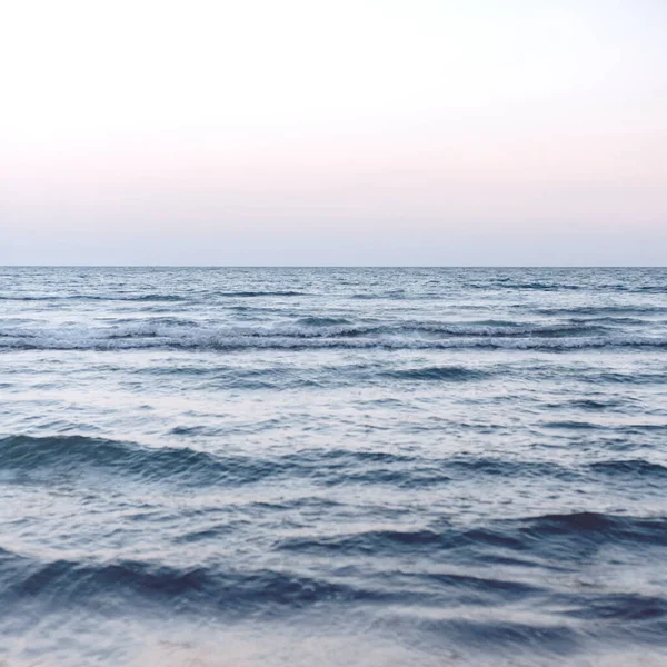 Ondas Mar Azul Largo — Fotografia de Stock