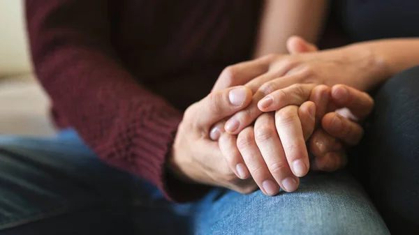 Passionate Couple Holding Hands Bed — Stock Photo, Image