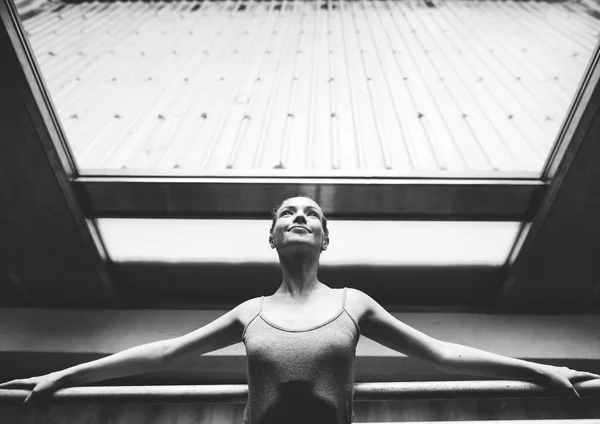 Une Femme Une Fille Caucasiennes Pratiquant Ballet — Photo